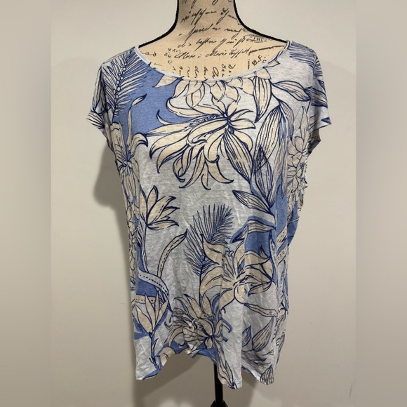 HALSTON 100% Linen Slub Knit Button back Tee Size XL Blue Floral Print - Picture 4 of 12